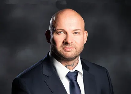 Ray – CEO / CPO von BE-Evolution